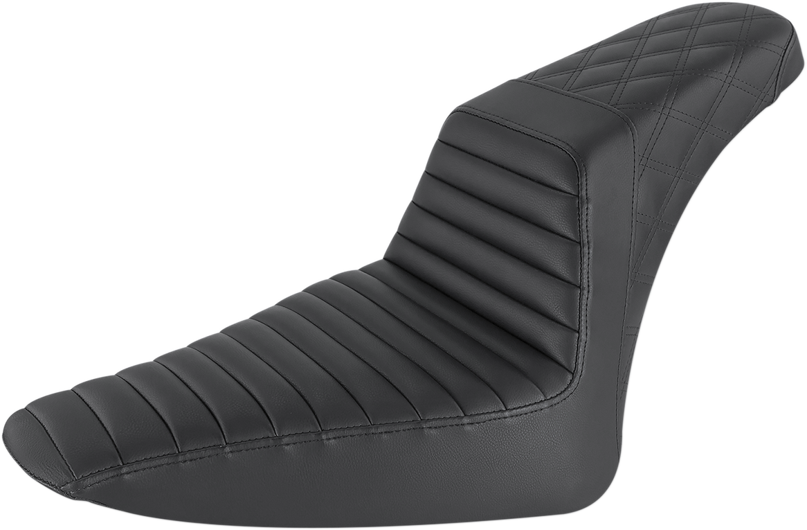 SADDLEMEN Step-Up Seat Front Tuck-n-Roll / Rear Lattice Stitch Black 812-26-176