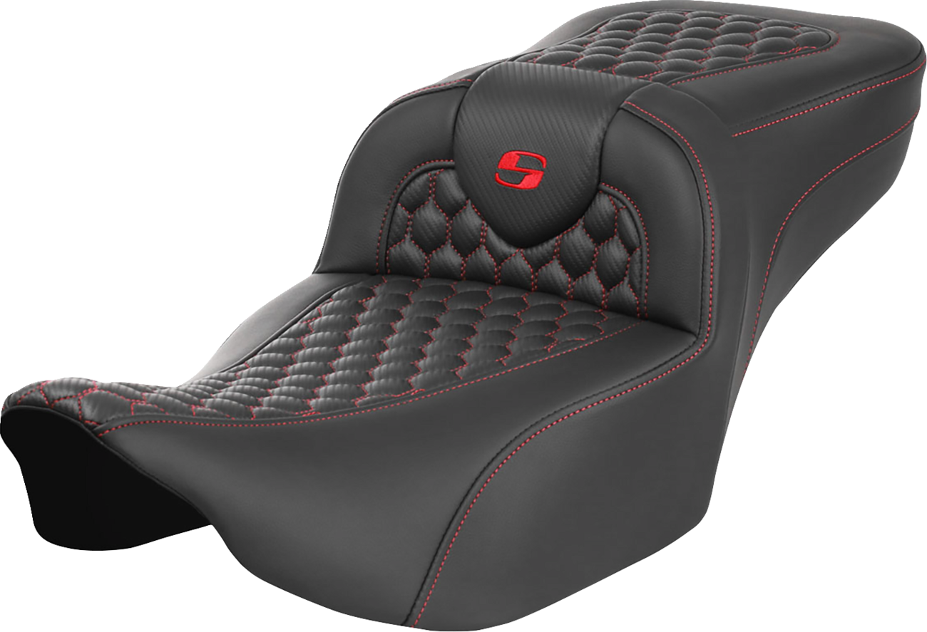 SADDLEMEN Roadsofa™ Extended Reach Seat for FLTR/FLHX 2023-2024 with Honeycomb Cover and Red Stitch