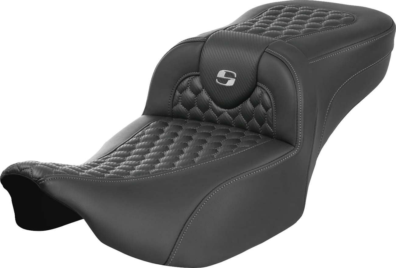 SADDLEMEN Roadsofa™ Extended Reach Seat for FLTR/FLHX '23-'24 - Honeycomb Silver Stitch | Part 823-07-19005
