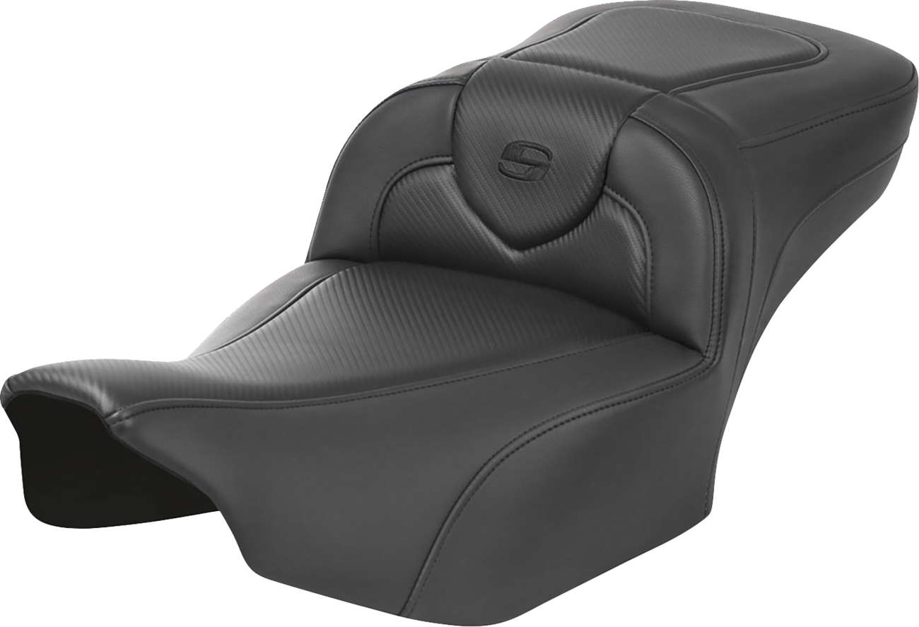 SADDLEMEN Roadsofa™ Extended Reach Seat for FLTR/FLHX 2023-2024 – Carbon Fiber with Saddlehyde Cover