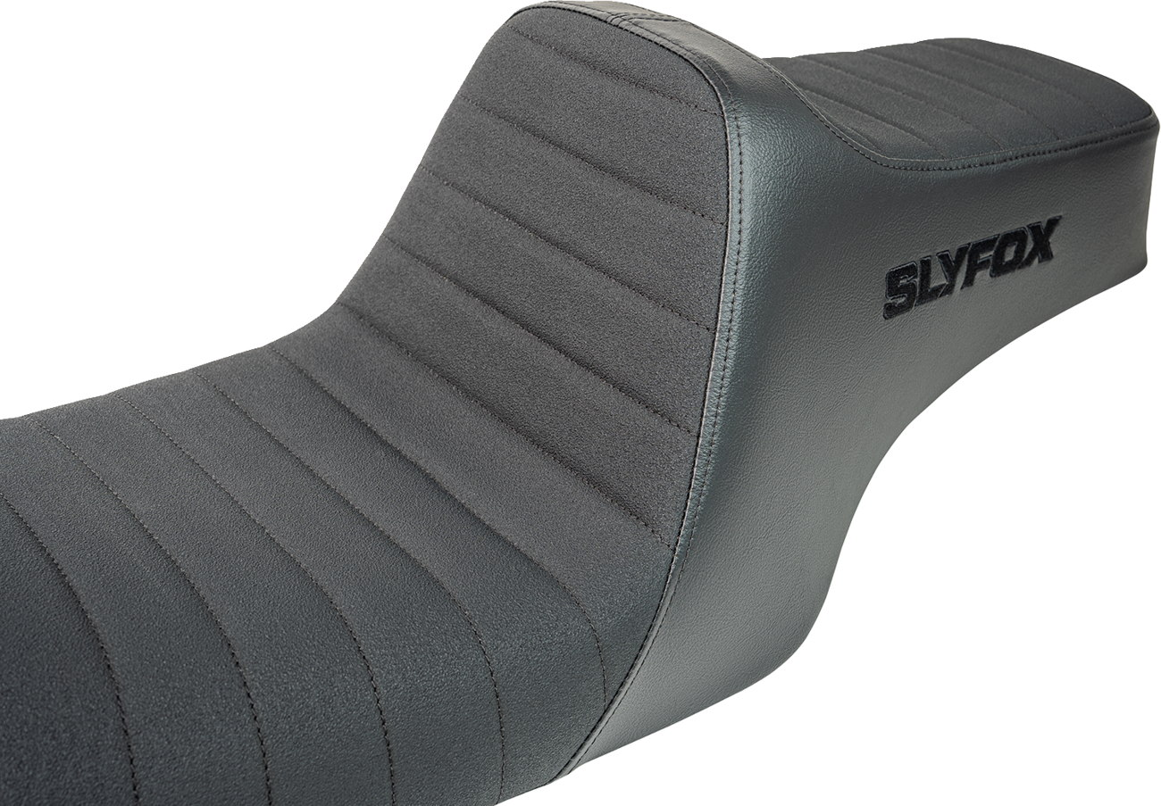 SLYFOX High Noon Seat with Vinyl Cover and Classic Stitch for FL '97-'07 – Model 4702A-SlyFox