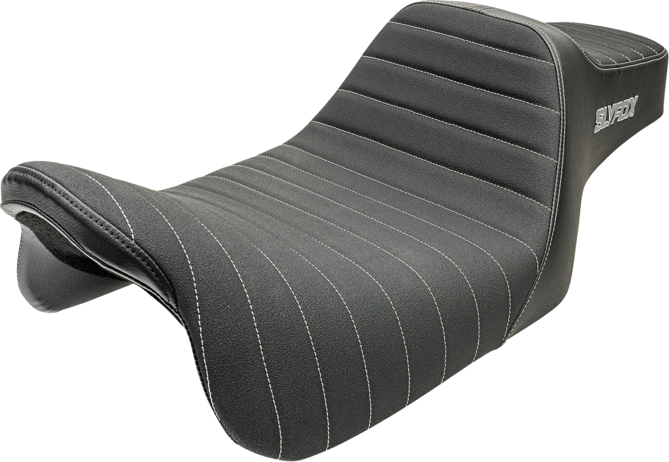 SLYFOX Highnoon Seat Vinyl with Classic Stitch and Silver Logo for FLH/FLT 2008-2024 – Part Number 4710B-SlyFox