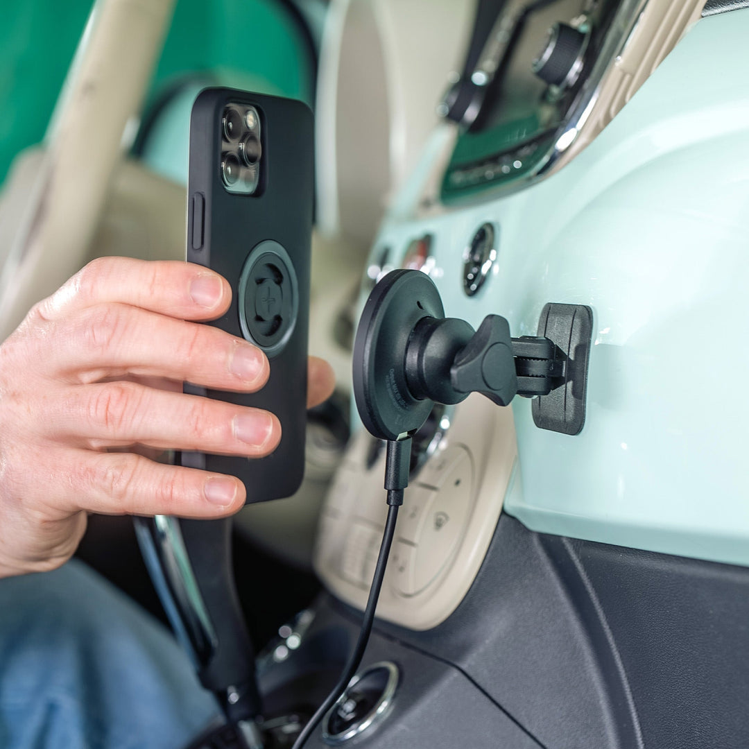 SP Connect CHARGING ADHESIVE MOUNT PRO SPC+