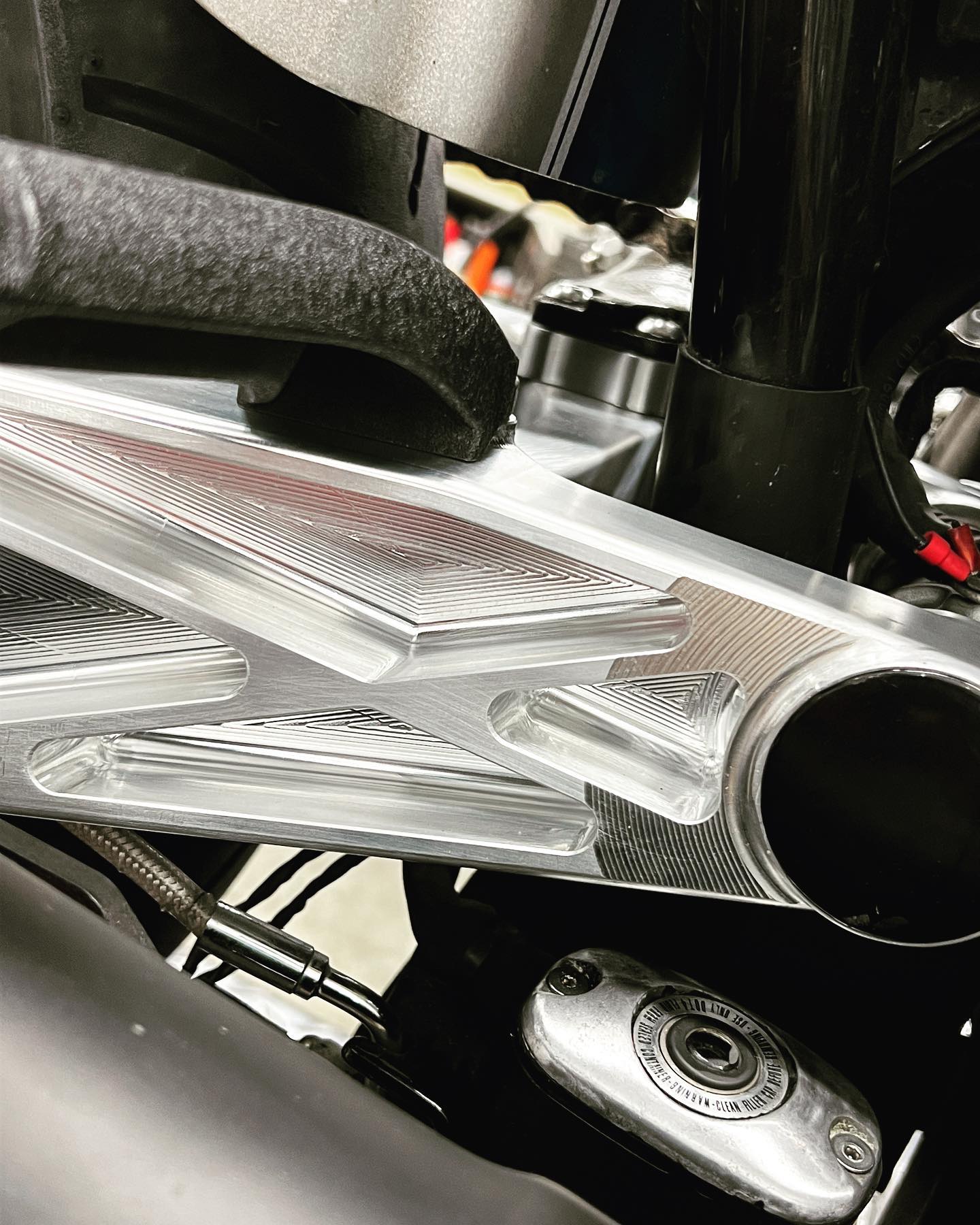 Speed Dealer Customs Swingarm - Harley Davidson Dyna 2008 to 2017