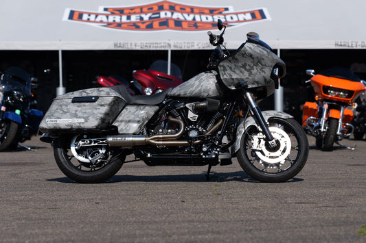 THE SNOW CAMO CARBON BAGGER