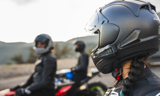 Perfect Holiday Gifts for Riders: Cardo’s PACKTALK Lineup Leads the Way