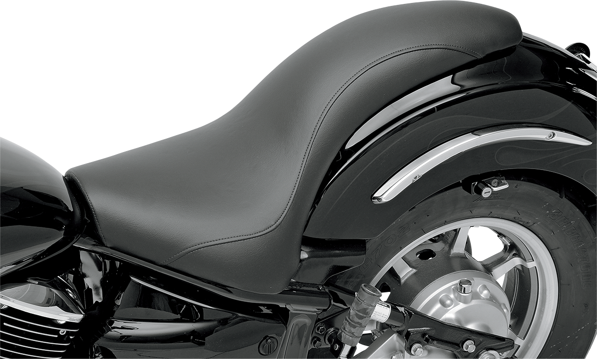 SADDLEMEN Profiler™ Seat for XVS1100 - Smooth Black with SaddleHyde™ Cover and GelCore™ Comfort