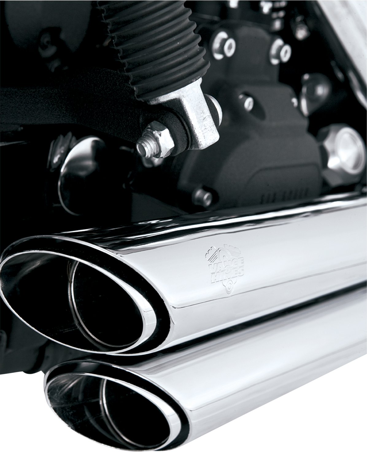 Vance & Hines Shortshots Staggered Exhaust System Chrome (Part #17317)