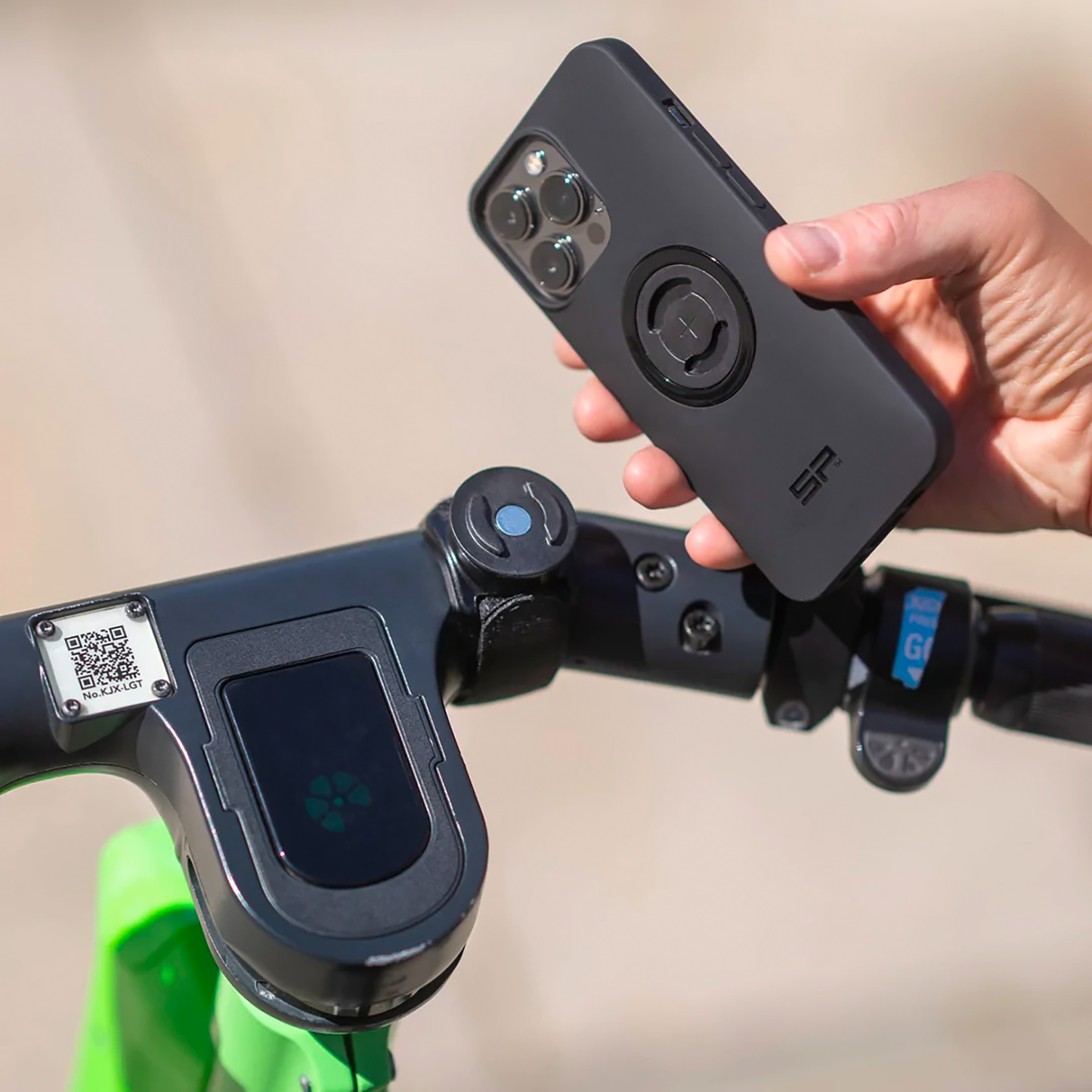 SP CONNECT SPC+ Universal Handlebar Mount 52826 for Bicycles, Motorbikes, Golf Carts & Prams