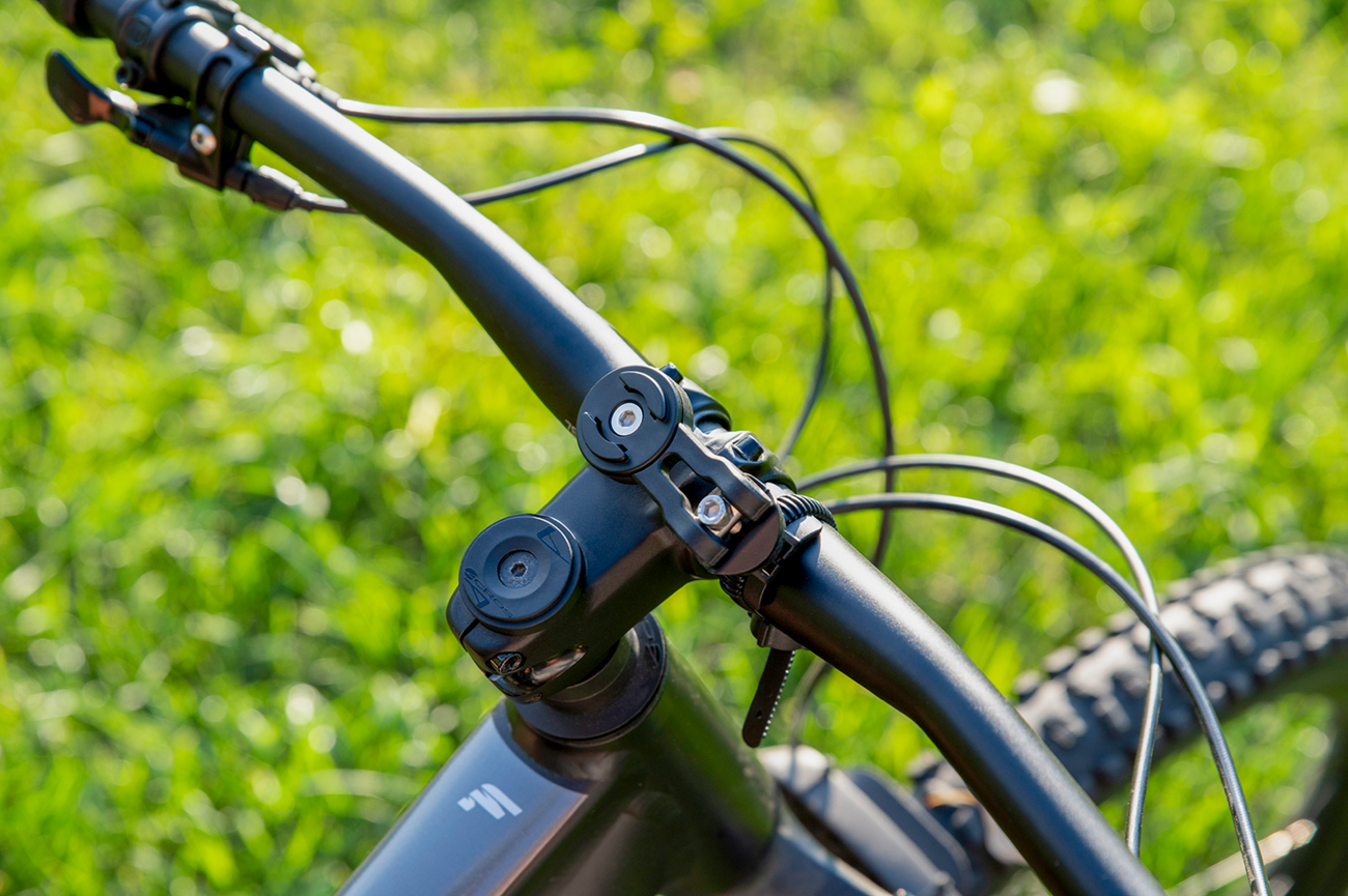 SP CONNECT Universal Device Mount 53342 for Bicycle Handlebar Attachment