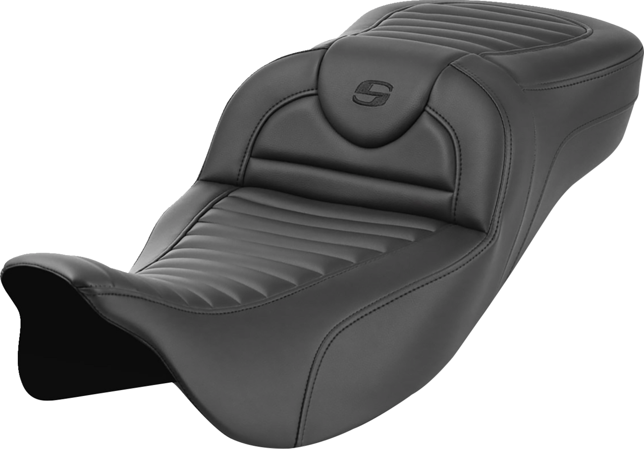 SADDLEMEN Roadsofa™ Extended Reach Seat for FL '08-'24 – Tuck-n-Roll Finish with Optional Backrest and Heater