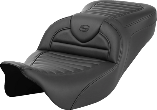 SADDLEMEN Roadsofa™ Seat without Backrest for FL '08-'23 – Tuck-n-Roll Design with GelCore and Carbon Fiber Look