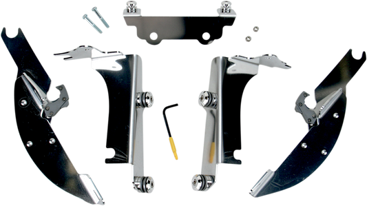 MEMPHIS SHADES Batwing Trigger Lock Mounting Kit - VN 1500 - Polished MEK1923