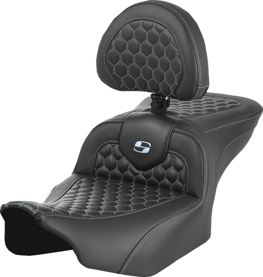 SADDLEMEN Roadsofa™ Seat with Backrest for FLTR/FLHX 2023-2024 – Honeycomb Silver Stitch, Saddlehyde Cover, and SaddleGel™ Comfort
