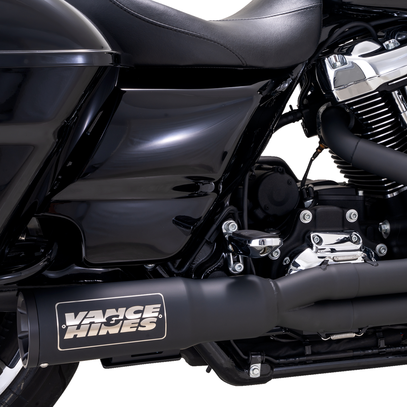 Vance & Hines 47321-22 2-into-1 High Output PCX™ Exhaust System - Black for Touring Motorcycles