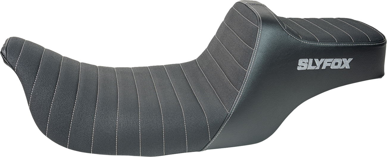 SLYFOX High Noon Seat for Ford Lightning 1997-2007 – Vinyl with Classic Stitch and Gray Logo, Part 4702B-SlyFox