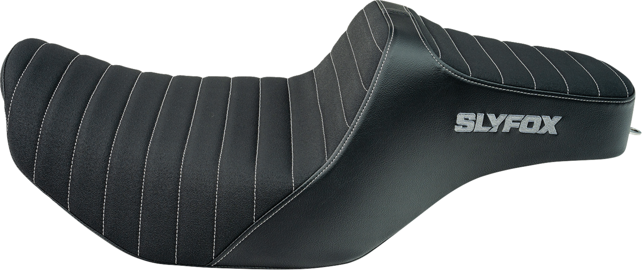 SLYFOX High Noon Seat - Vinyl with Classic Stitch and Gray Logo for FLH/FLT 2023-2024 – Part Number 4704B-SlyFox