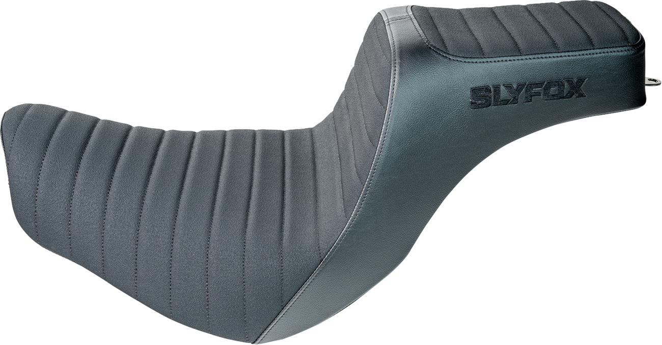SLYFOX High Noon Seat - Vinyl with Classic Stitch and Black Logo for FL/FX 2018-2024 | Part 4701A-slyfox