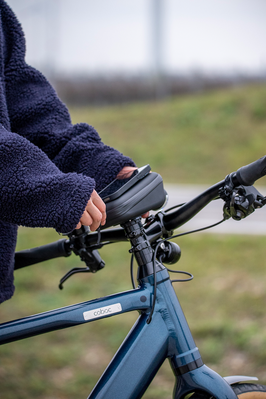 SP CONNECT Wedge Case Set 52890 – Weather-Resistant Bike Phone & Light Mounting Solution