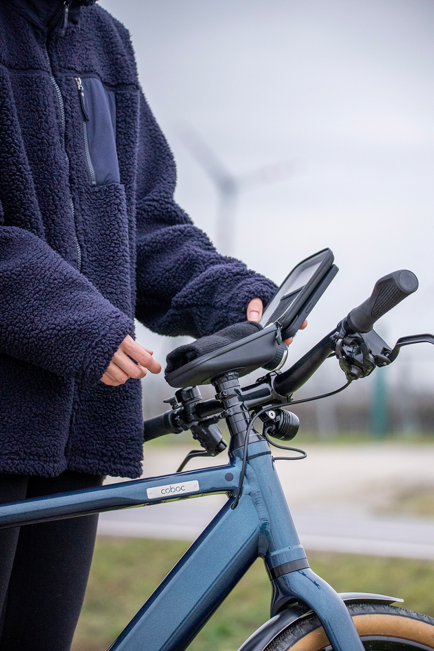 SP CONNECT Wedge Case Set 52890 – Weather-Resistant Bike Phone & Light Mounting Solution