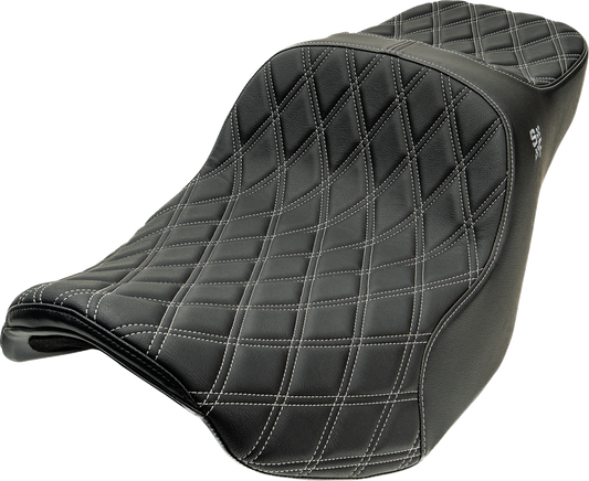 SLYFOX Chariot Seat, Silver Double Diamond Stitch, Silver Logo for Harley-Davidson FLH/FLT 2023.5-2026, Part 4729D