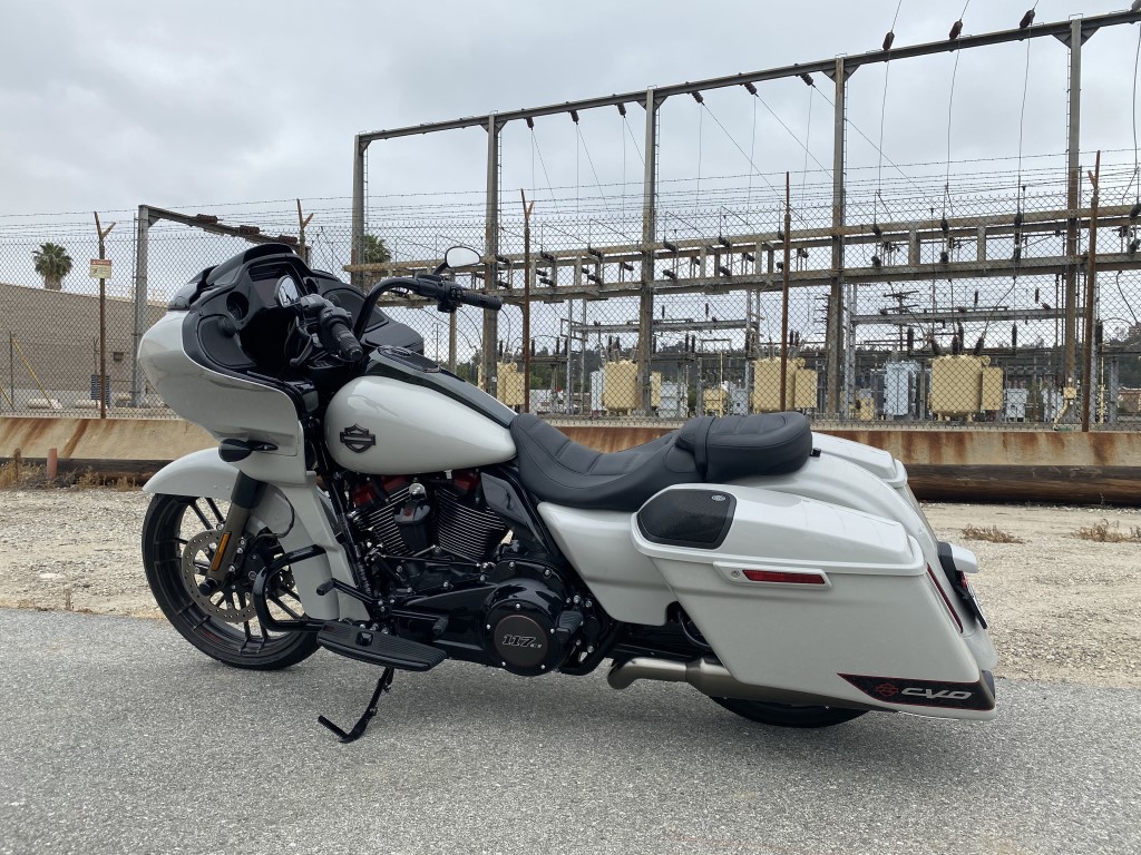 CVO Road Glide