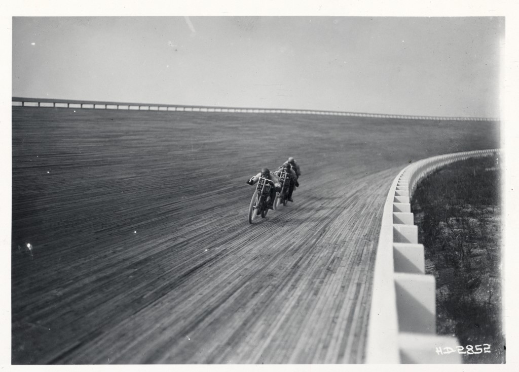 harley davidson boardtrack racing