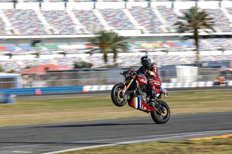 indian motorcycle racing tyler ohara pops wheelie at daytona speedway